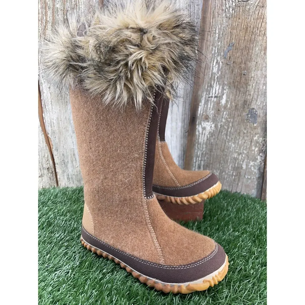 Sorel charming cozy